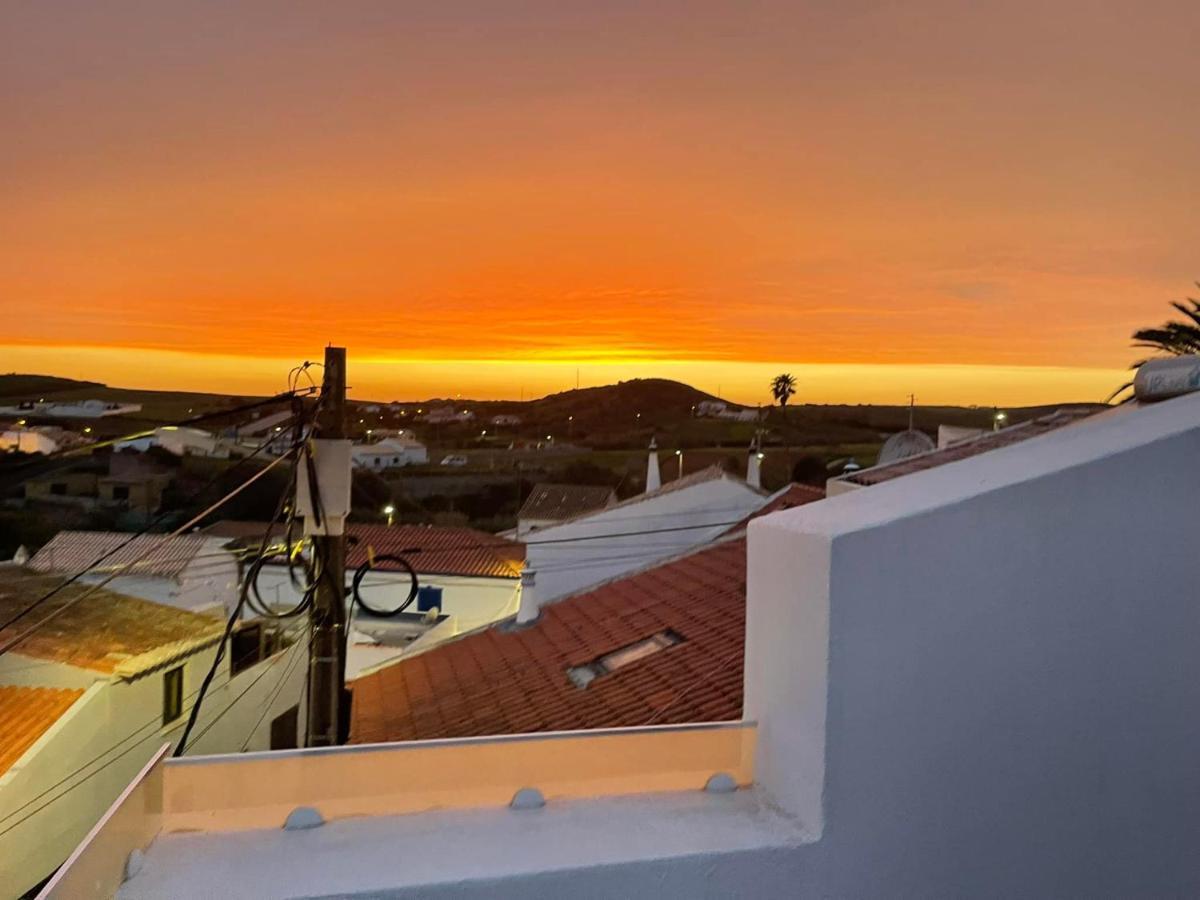 Algarve Surf House Lägenhet Raposeira  Exteriör bild
