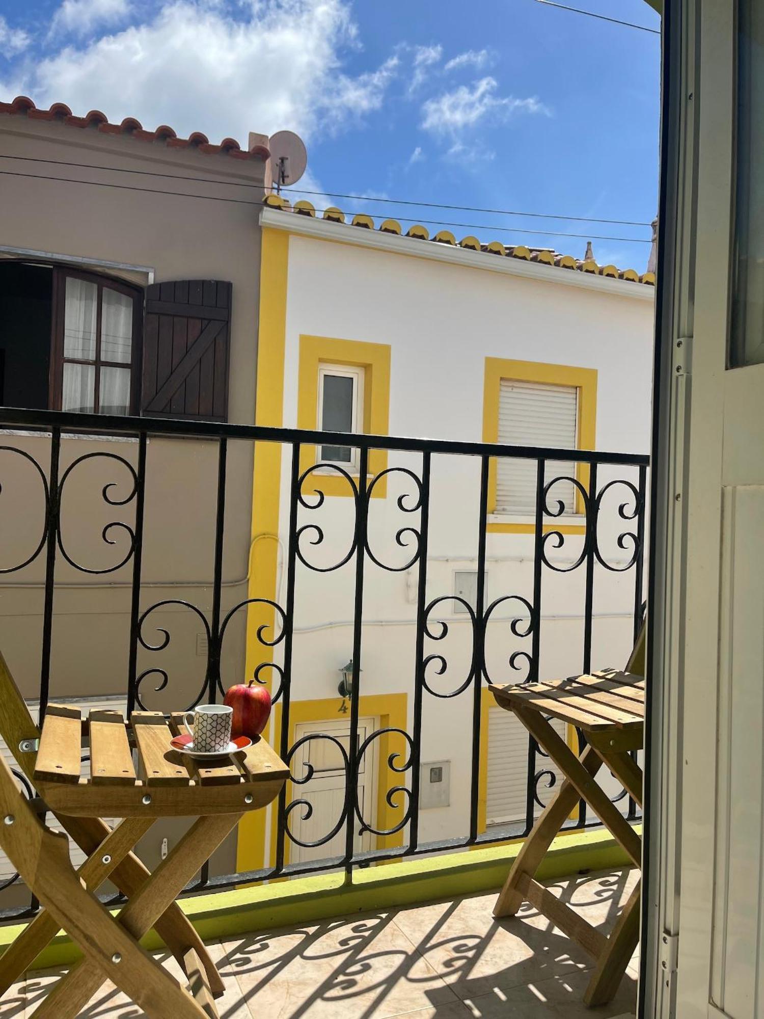 Algarve Surf House Lägenhet Raposeira  Exteriör bild